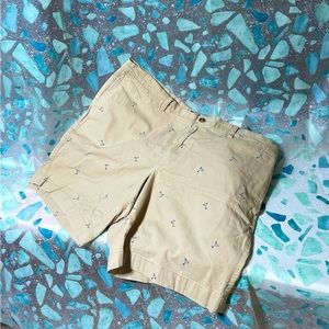 Chaps Men’s Khaki Shorts With Martinis PREOWNED